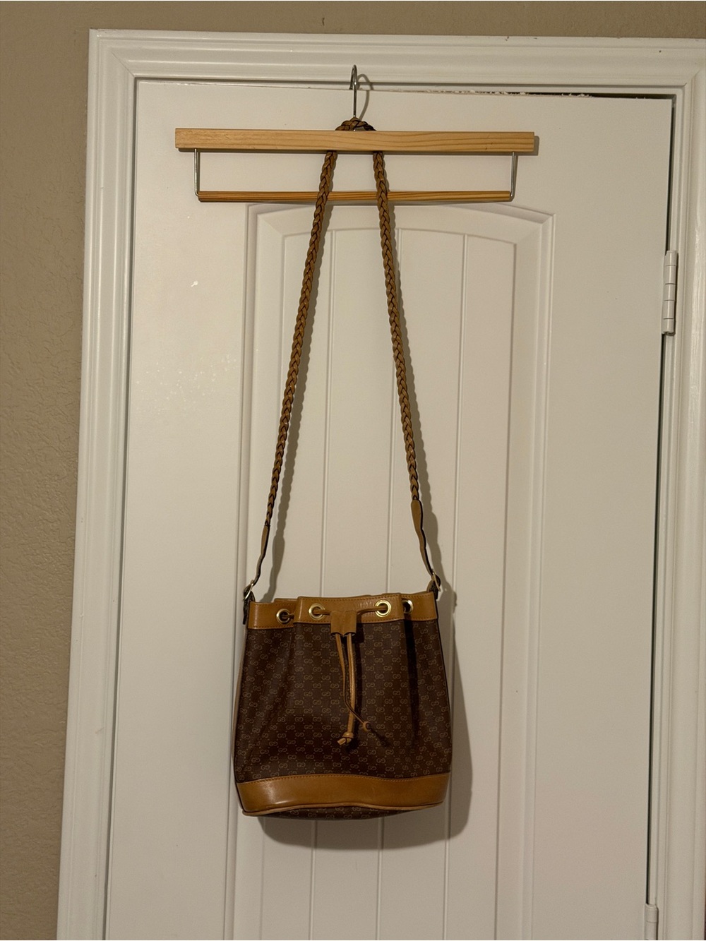 Gucci Brown GG Supreme Bucket Crossbody with Braided Strap - Picture 7 of 8